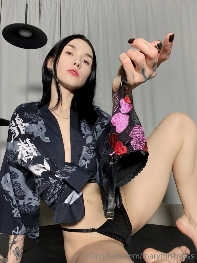 Stylish bold and a little bit mysterious black kimano and black 