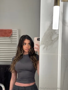 Whoever messages me first gets the spicier mirror pic