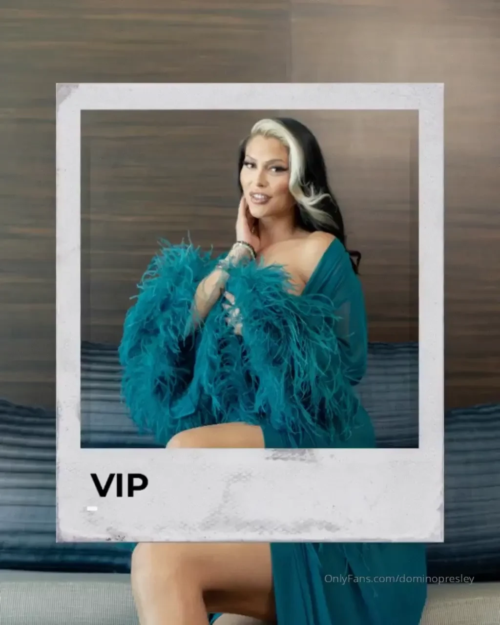 Vips just got naughty gift in their dms if you arent a member ask me 