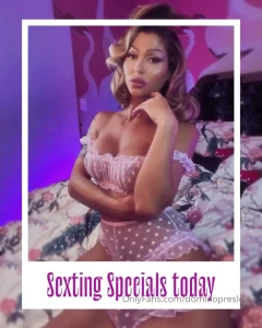 Sexting specials today dm me for details