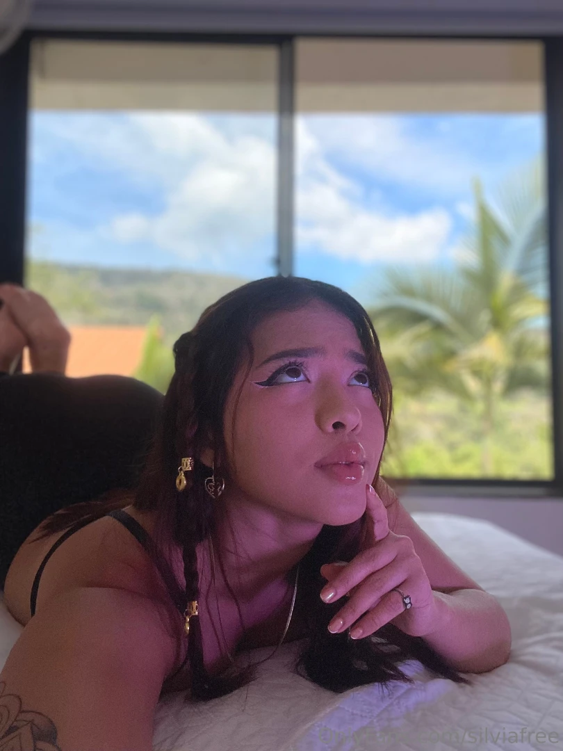 Thinking on how badly i need your cock daddy 