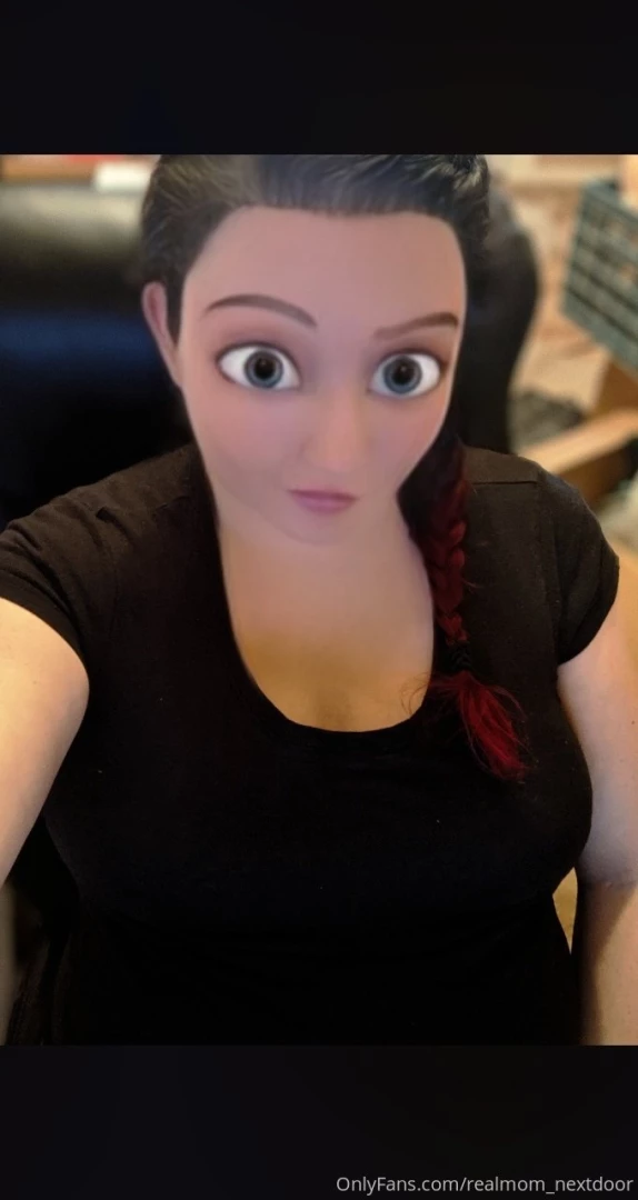 How s your hump day going i m just chilling at my desk in meetings 