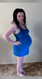 Sneak peek for a little impromptu photoshoot i did a couple days ago i