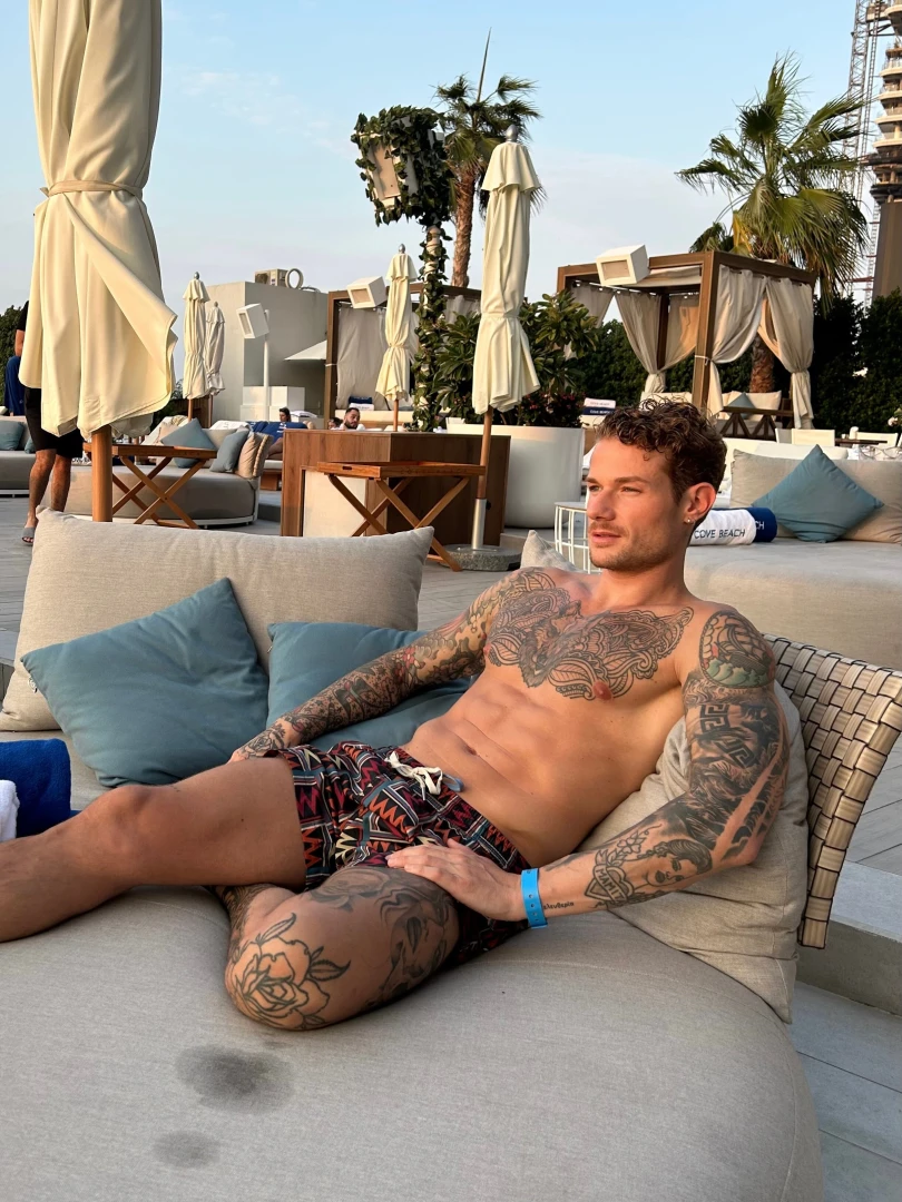 Chill day what s your plans for today 