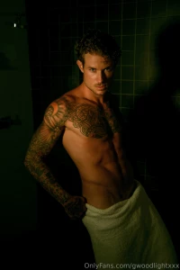 Gwoodlightxxx part 4