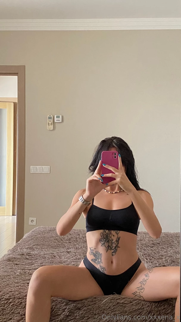 Xxxena-x 