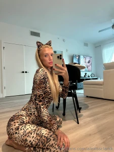 Do you wanna see a spicier view send me a message then hehe