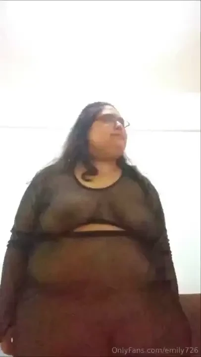 Sometimes i start to dance a little when i m taking photos or 