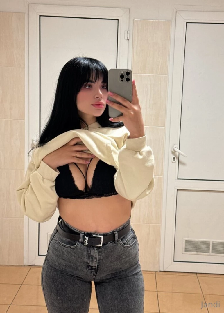 She has the sexiest boobs natural babe wants to make you cum part 882 