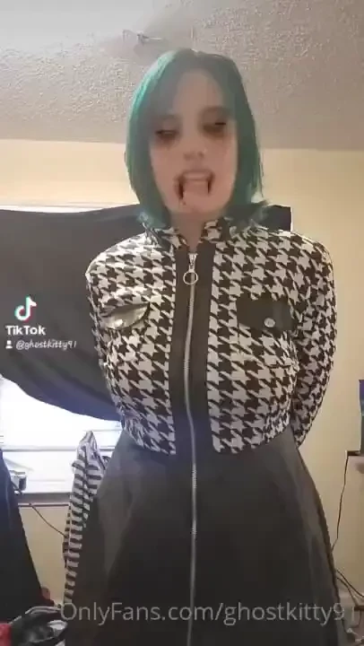 I got a new take on katy perry s teenage dream so at some point this 