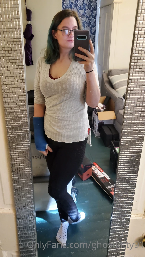 I dressed like an old lady oh well happy 4 20 surprise at the end i ll part 3 