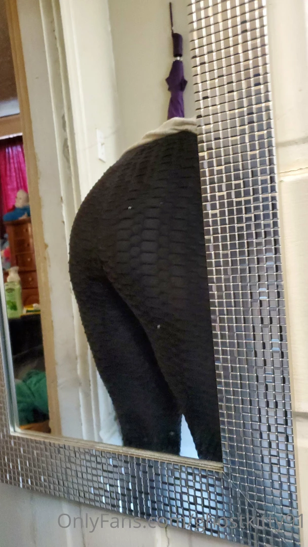 I dressed like an old lady oh well happy 4 20 surprise at the end i ll part 2 