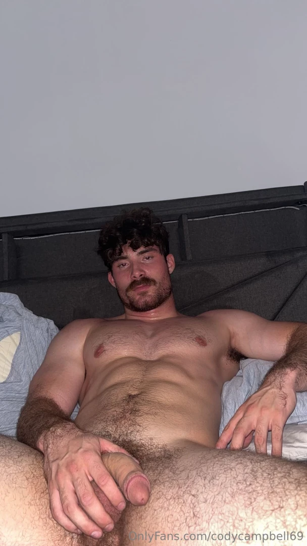 Who s gonna lick the sweat off my balls 