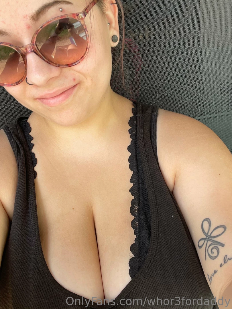 Feeling a bit lonely today 