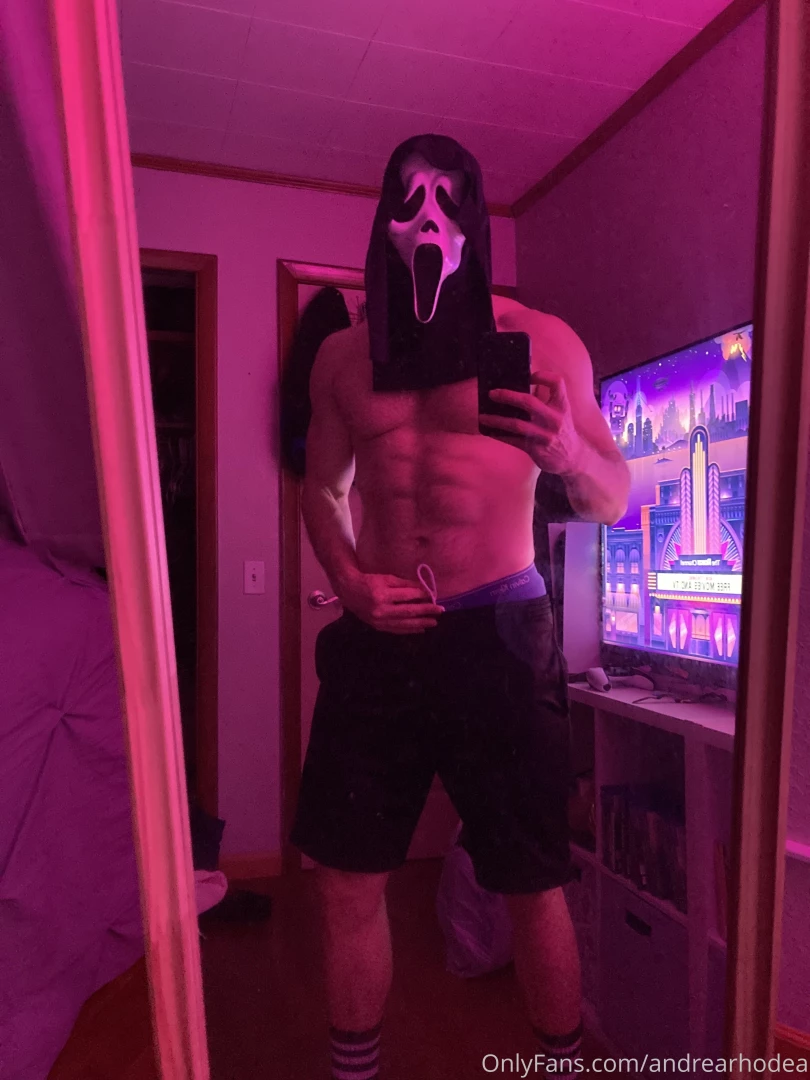 What s your favorite scary movie part 18 