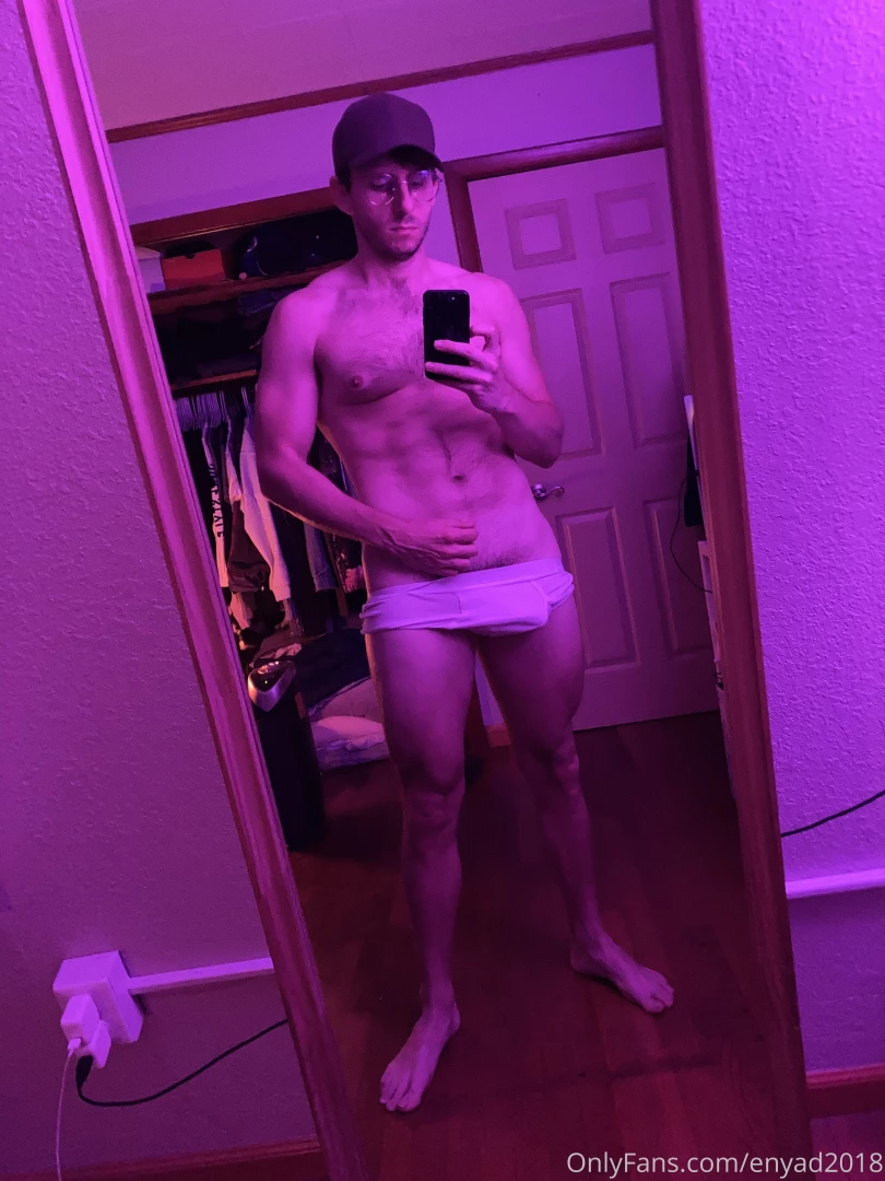 Swipe loving my new mirror and lighting 