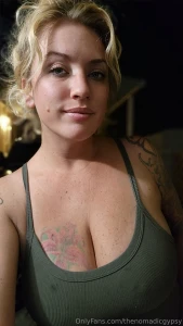 Winter is starting and i have no other plans than to stay warm and