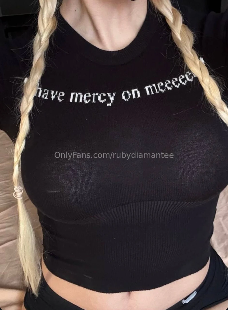 Summer gives its mood 