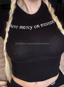 Summer gives its mood