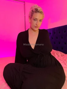 I m taking this off on my vip missbellaromanovip