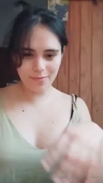 This afternoon is so bored alone 