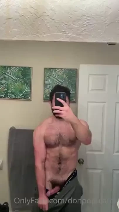 Pull day at the gym so i pulled my dick out for you a few times part 1 