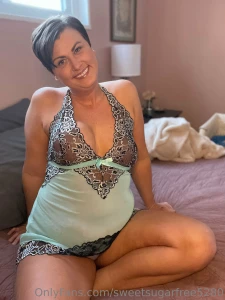 Are you feeling blue this monday baby well let me cheer you up