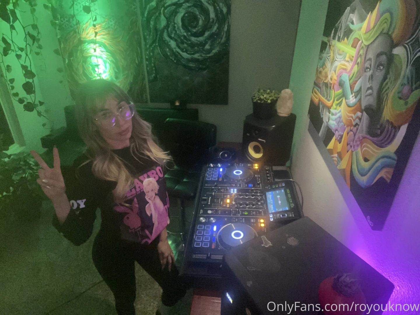 Show some love amp unlock this post if you think i should record a 