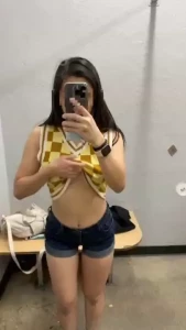 I d send you vids like this in the fitting room as your gf