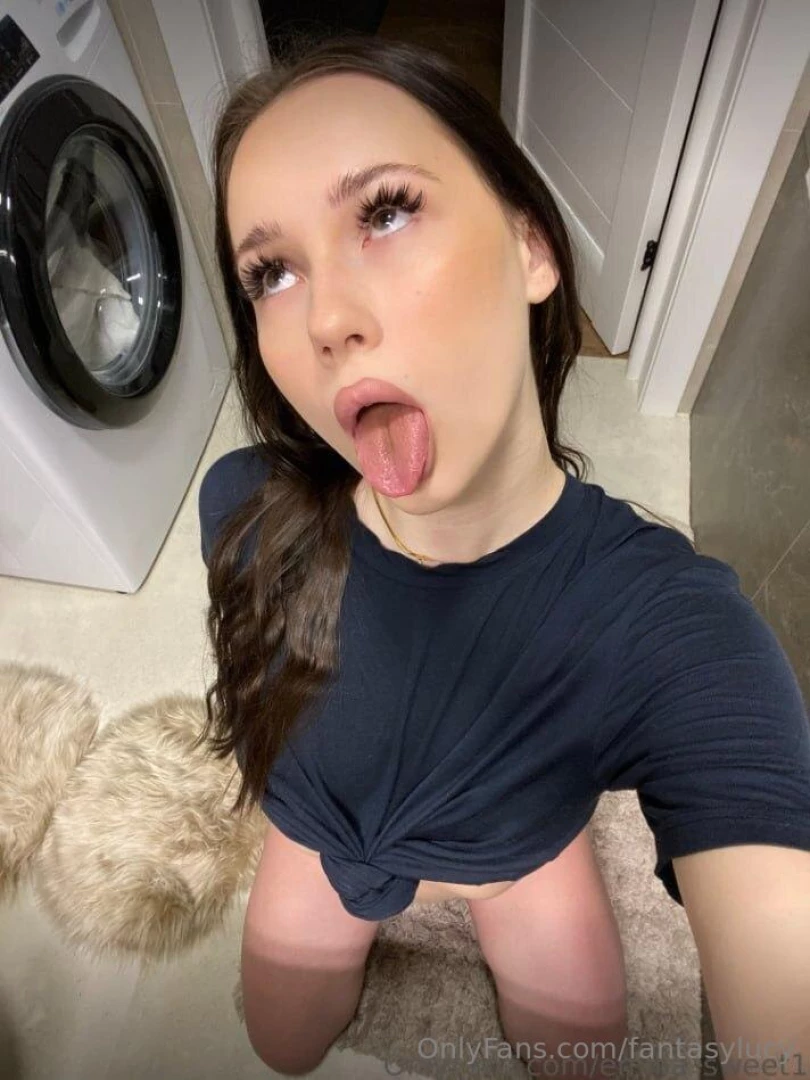 Finally 18 emilia_emilia_princess1 make free sub for first 15 this part 398 