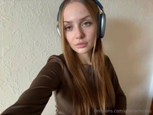 What kind of music do you usually listen to when you want to cheer