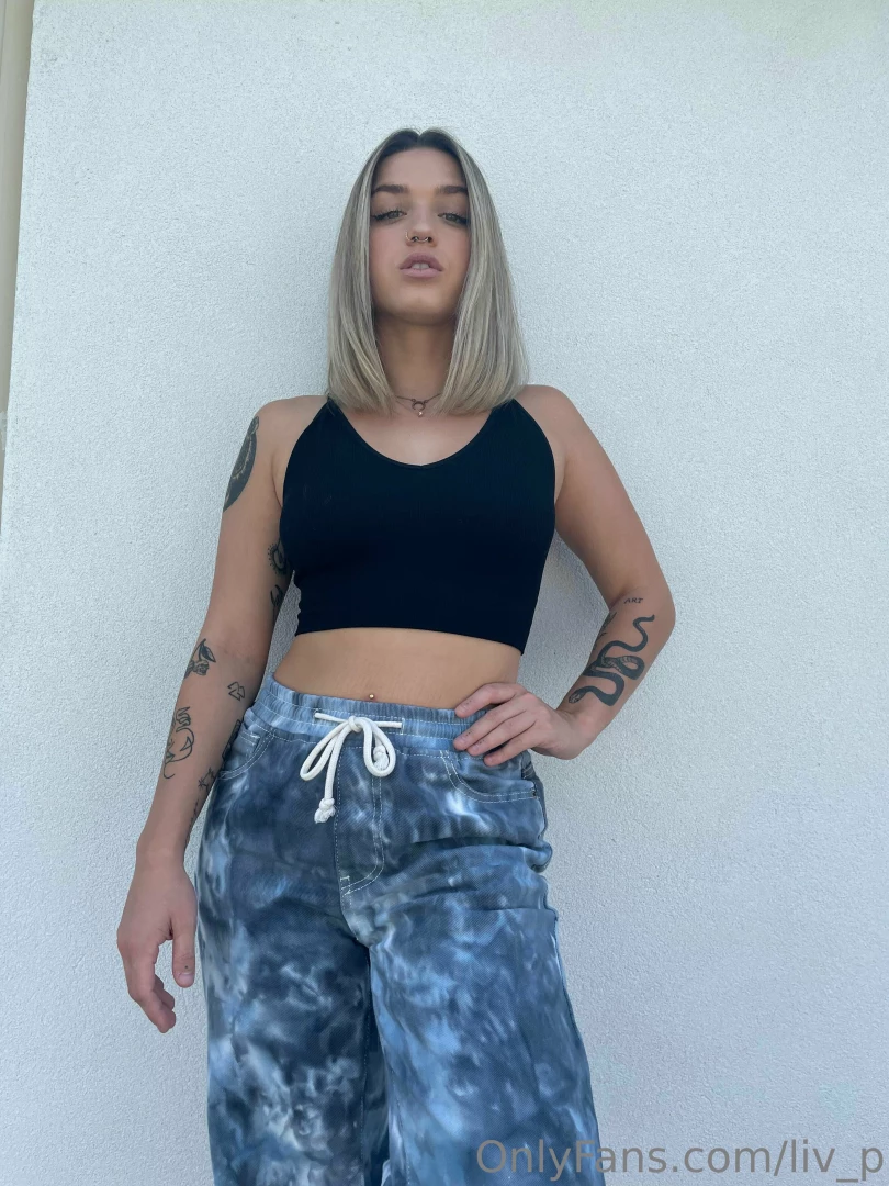 Spent the day exploring my neighborhood found some cool new spots 