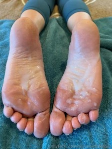 This is what happens when he gives me a super long oily foot massage part 3