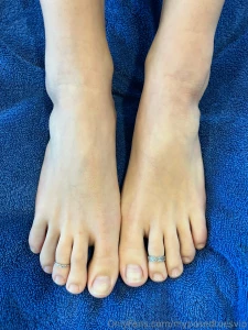 Omg he absolutely drenched my natural toes i think they might be his part 4