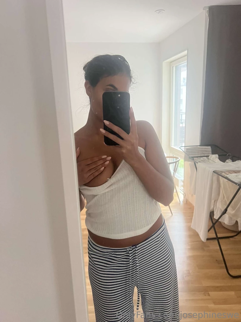 Oj de ramlade precis ut gilla s kanske jag tar bort handen f r dig i 