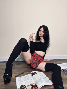 Where are you looking and what are you thinking about focus on the