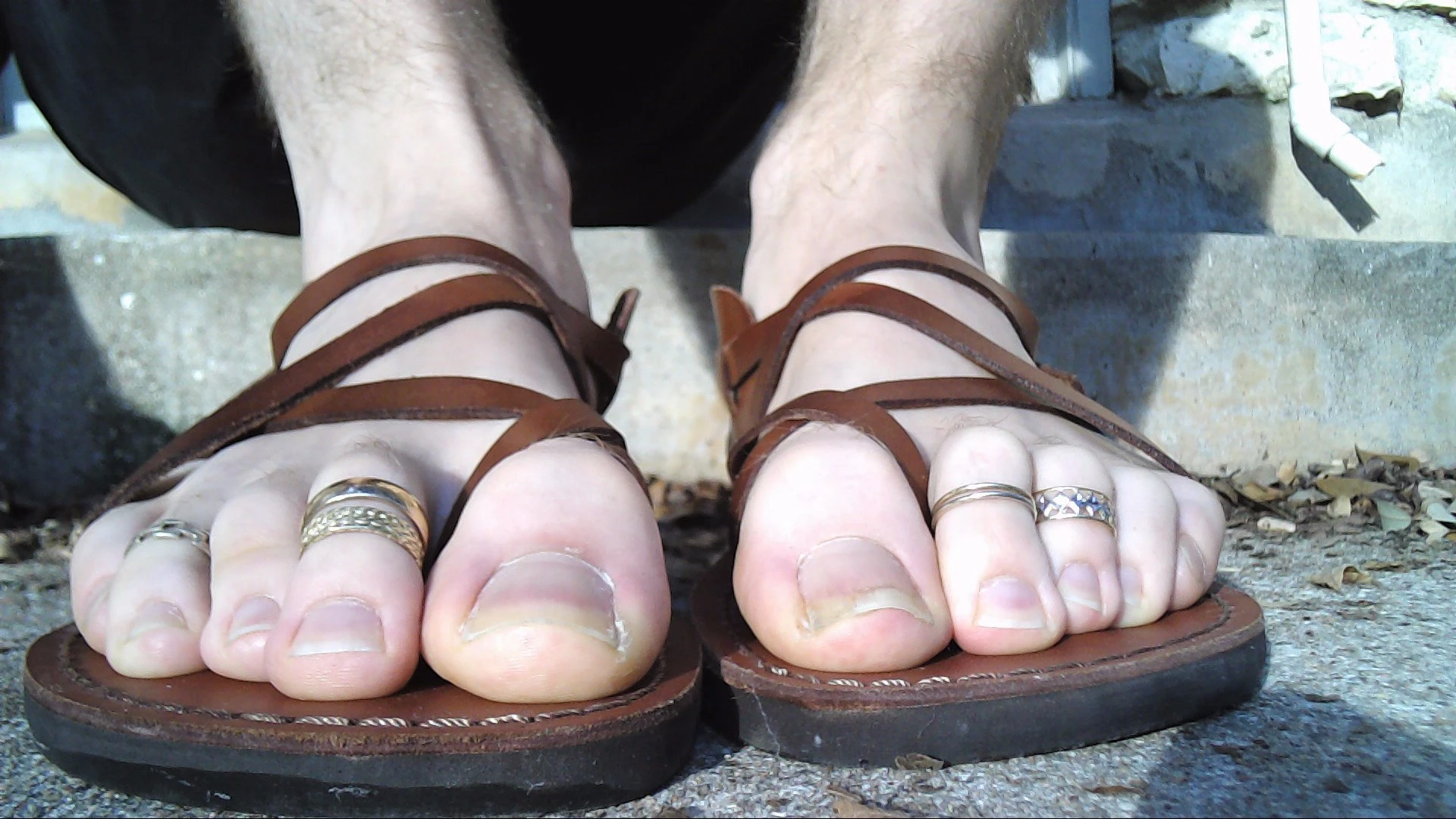 200 worth of footfreak funded toerings on lord julius feet 