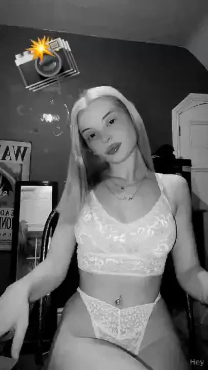 Surprise i m back blonde do you like it 