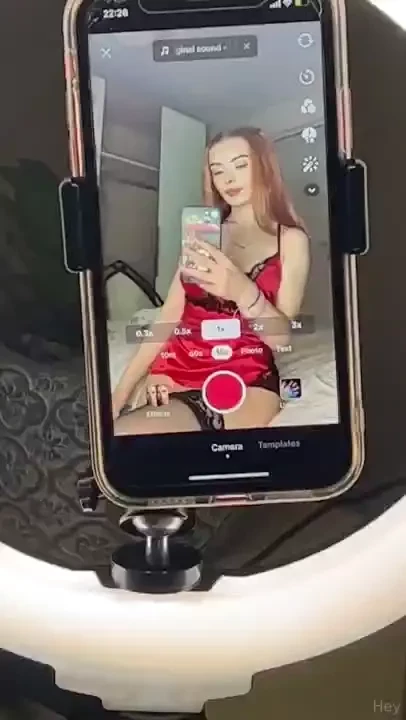 Hey baby i m going to be live tonight don t forget to tip big to see 