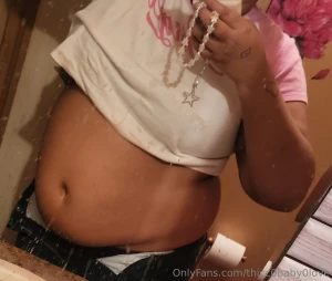 Another request video i try and drink a whole gallon of tea in a crop part 3