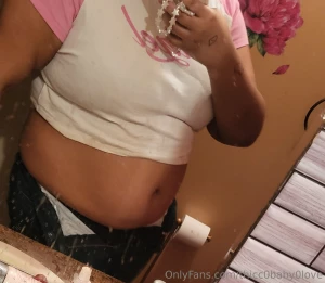 Another request video i try and drink a whole gallon of tea in a crop part 9