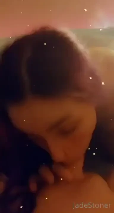 A little sucky sucky time jadestonersdaddy 