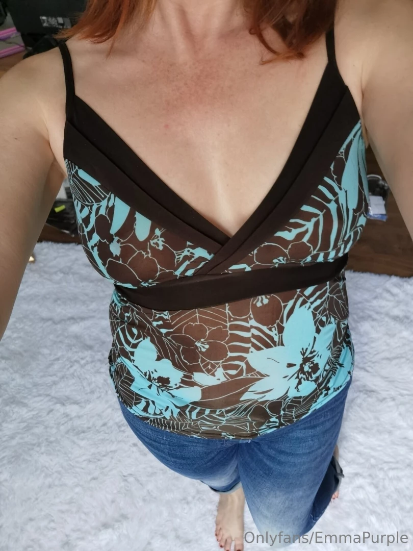 Daily explicit content on onlyfans com emmapurplevip 