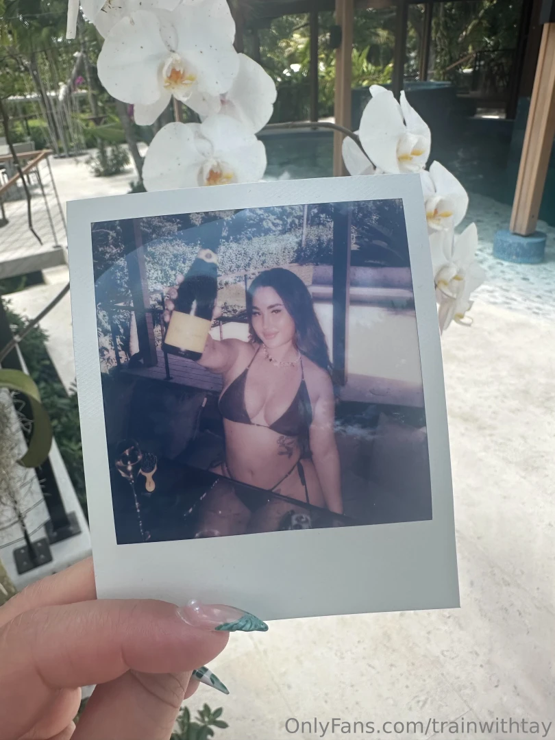 One snap endless fantasies 