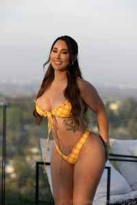 I ll have you dreaming of me all day