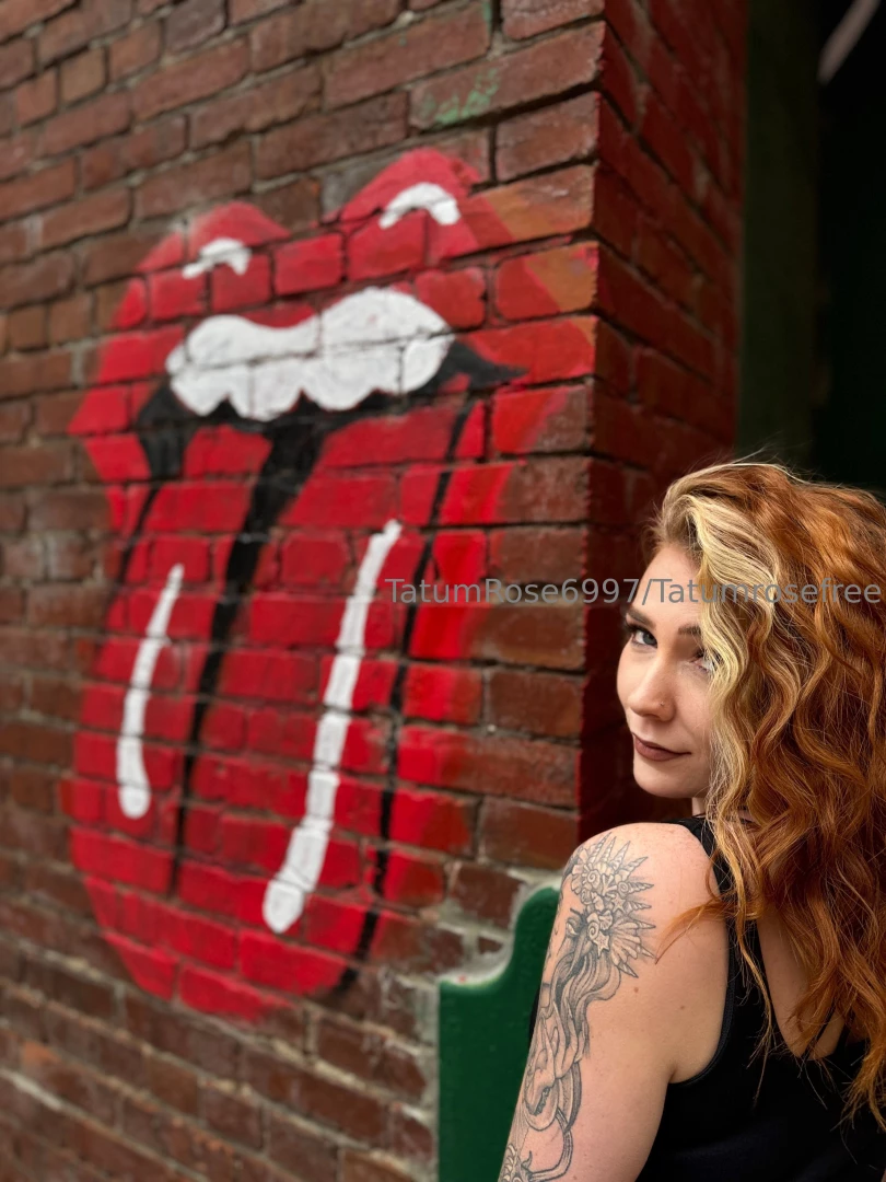 You d use your tongue on me wouldn t you i knew it slut 