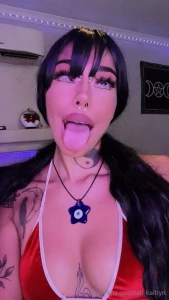 She live verfies she does video calls customs sexting literally