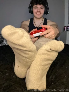 Sniff on these stinky socks while sit on my game and enjoy myself