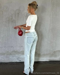 Aliceswe04 r ren hetta p onlyfans nakna kurvor f rbjudna fantasier och