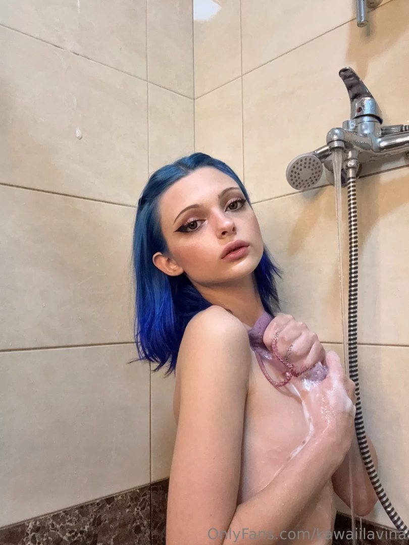 After such a hard day i thought i would take a shower and relax a bit 